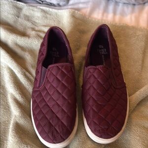 Time and Tru Maroon Quilted Slip-On Sneakers